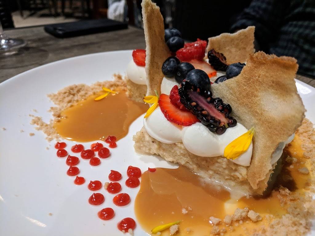 Shore Raw Bar & Grill | restaurant | 8665 TX-71 Suite 100, Austin, TX 78735, USA | 5126186400 OR +1 512-618-6400