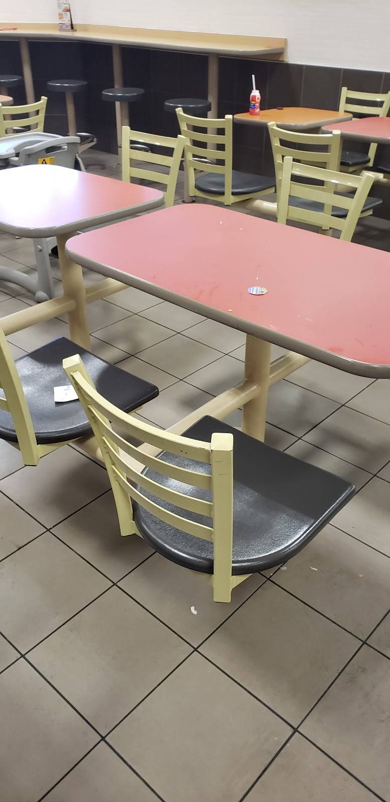 McDonalds | cafe | 450 Stevenson Rd S, Oshawa, ON L1J 0B4, Canada | 9055799444 OR +1 905-579-9444