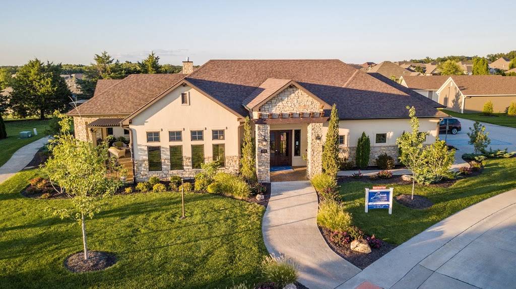 Linkside at Old Hawthorne | restaurant | 1764 Linkside Dr, Columbia, MO 65201, USA | 5735542299 OR +1 573-554-2299