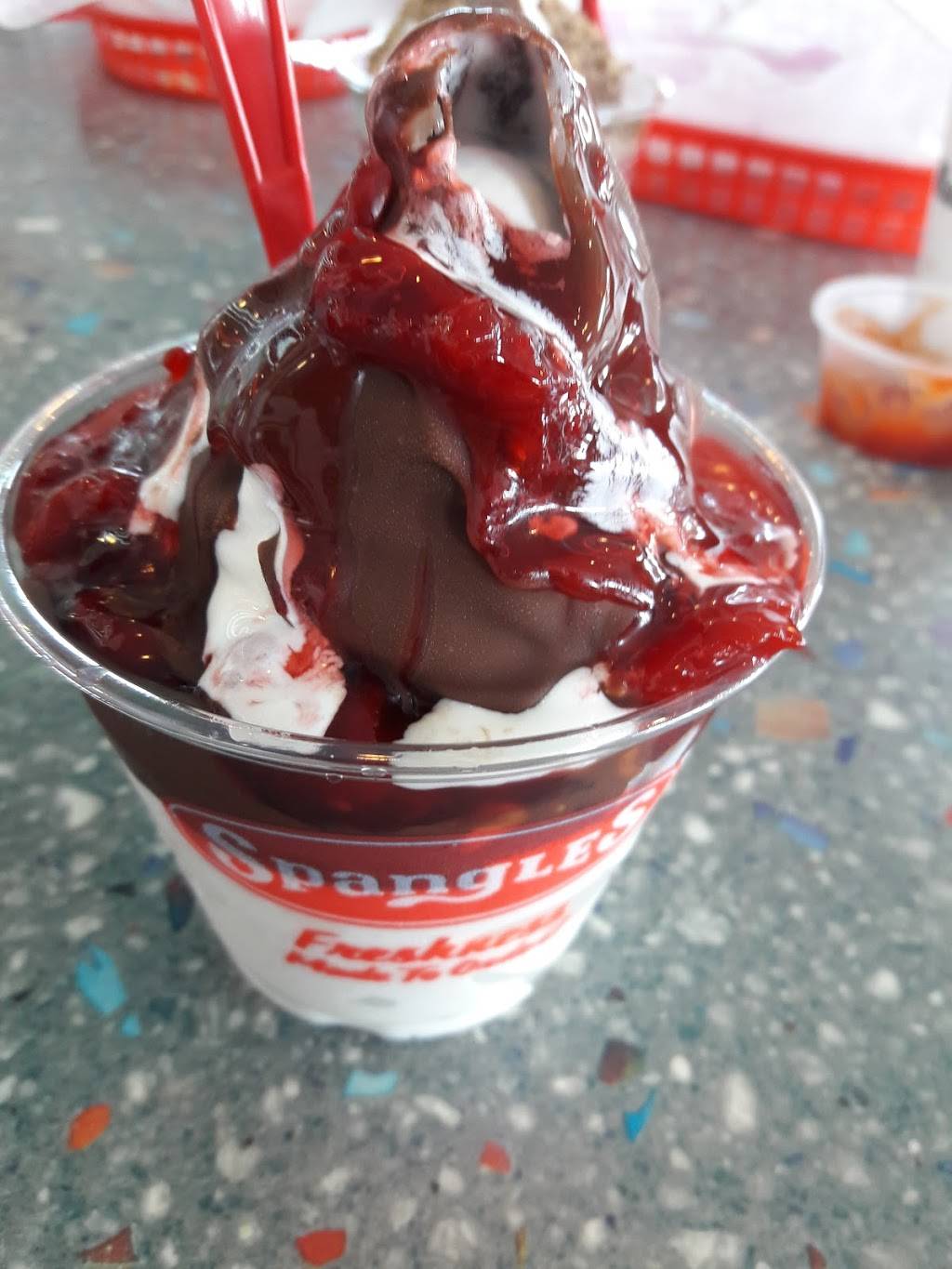 Spangles | restaurant | 120 E 4th Ave, Hutchinson, KS 67501, USA | 6206621600 OR +1 620-662-1600