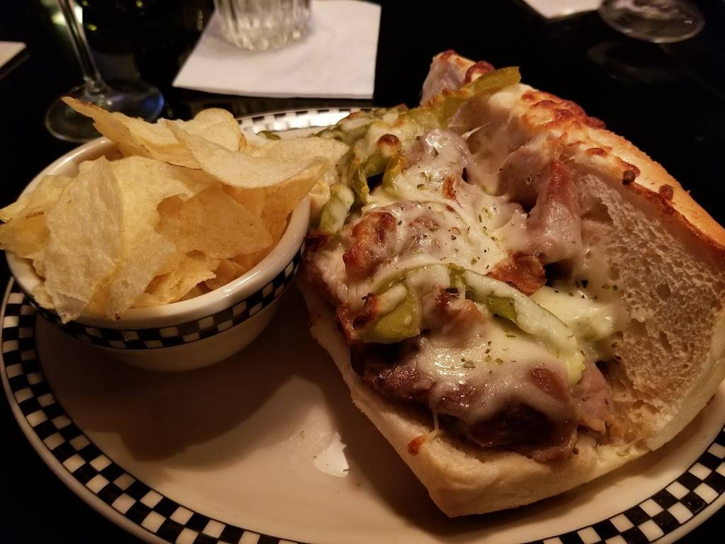 Ginos North | restaurant | 1111 W Granville Ave, Chicago, IL 60660, USA | 7734651616 OR +1 773-465-1616