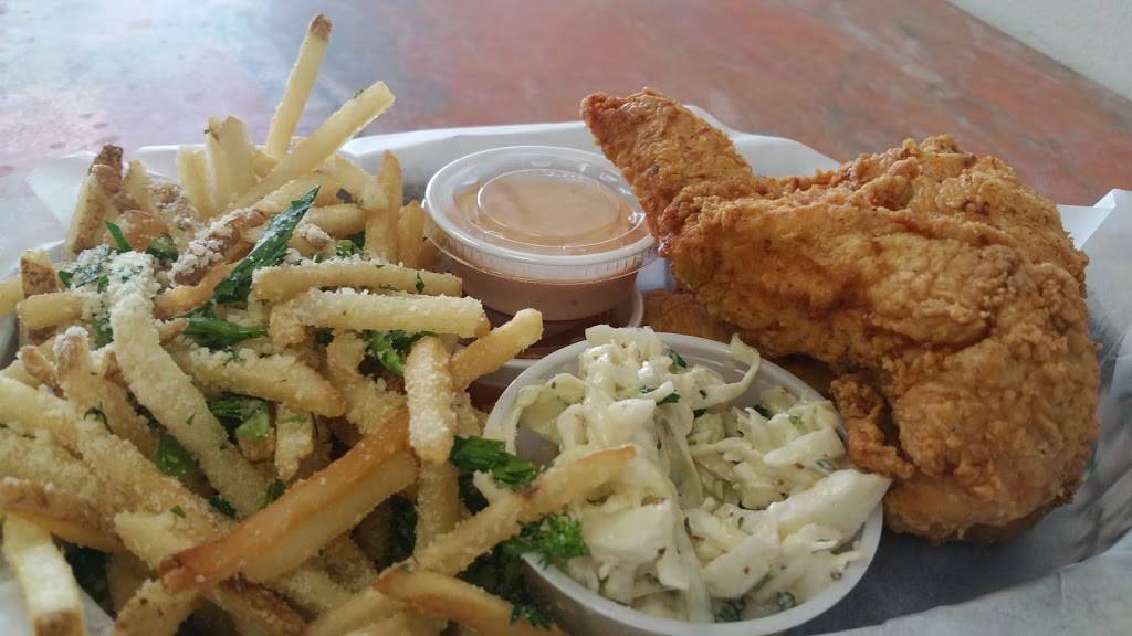 Super Chicken | restaurant | 414 N Sam Houston Pkwy E, Houston, TX 77060, USA | 2814486300 OR +1 281-448-6300