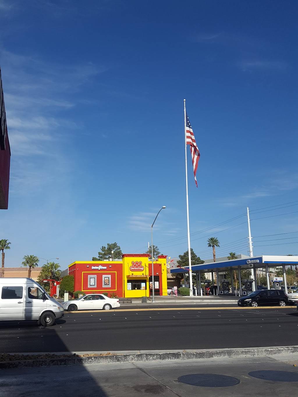 Wienerschnitzel | restaurant | 6111 W Sahara Ave, Las Vegas, NV 89146, USA | 7028735979 OR +1 702-873-5979