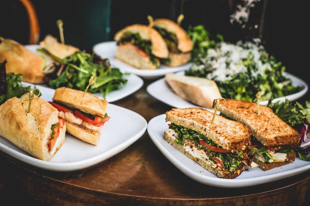 Comoncy Beverly Hills | cafe | 413 N Bedford Dr, Beverly Hills, CA 90210, USA | 4242858874 OR +1 424-285-8874