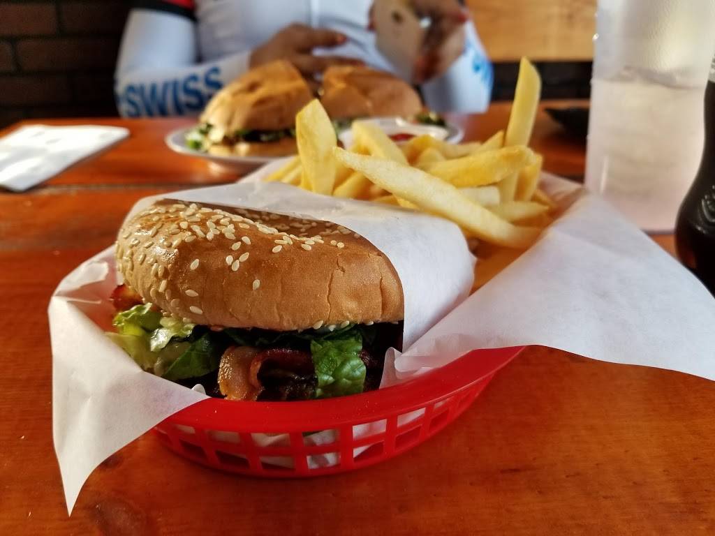 Don Lalos Mexican Food | restaurant | 585 W El Roblar Dr, Ojai, CA 93023, USA | 8056403736 OR +1 805-640-3736