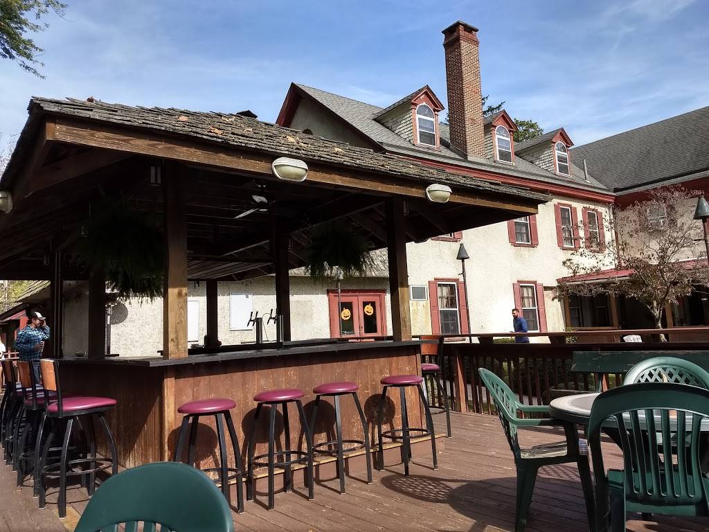 Hidden River Brewing Company | restaurant | 1808 Schuylkill Rd Rt 724, Douglassville, PA 19518, USA | 4842732266 OR +1 484-273-2266