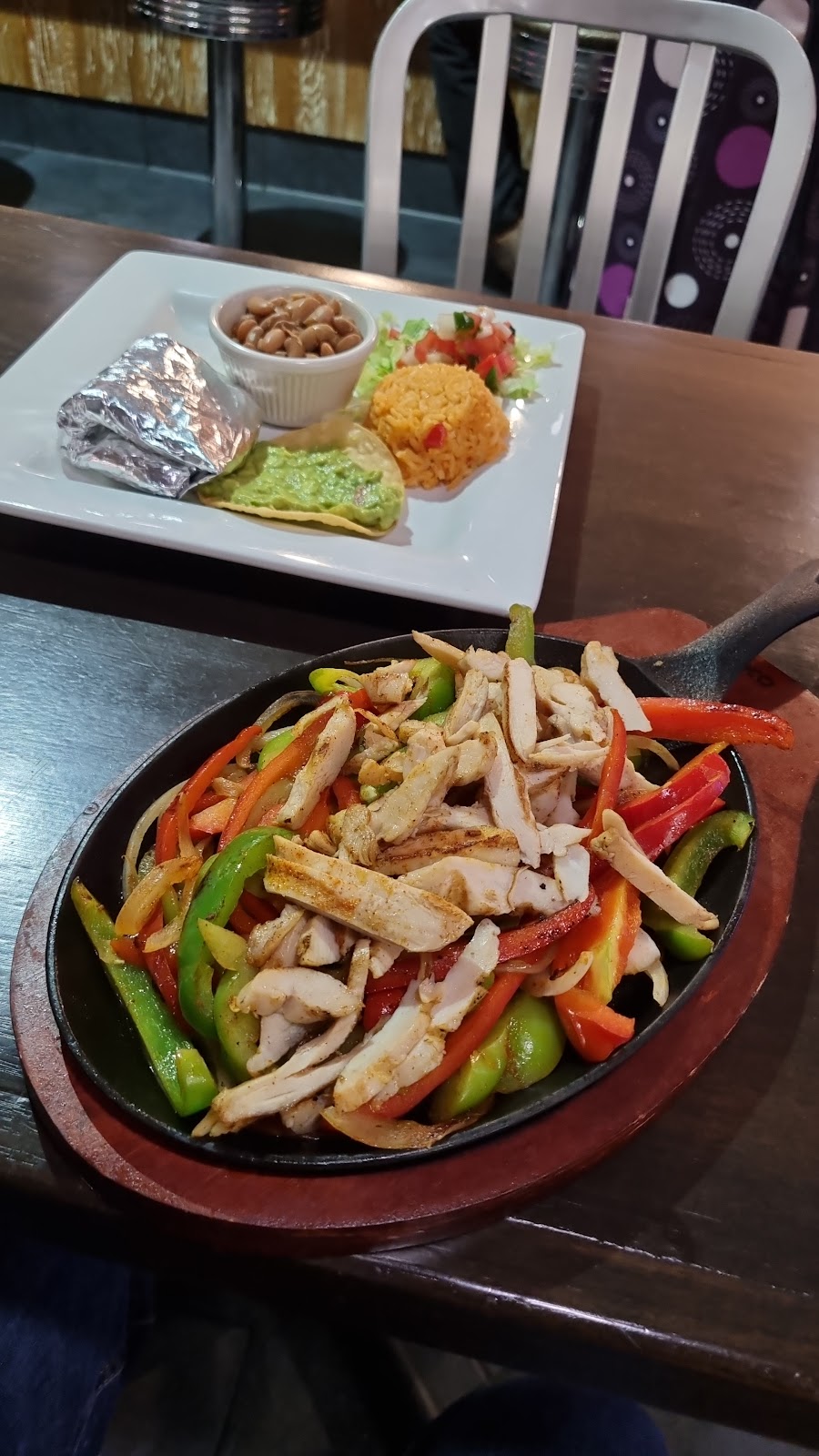 Mari Chuys | restaurant | Reno-Tahoe International Airport, 2001 E Plumb Ln, Reno, NV 89502, USA | 7753226866 OR +1 775-322-6866