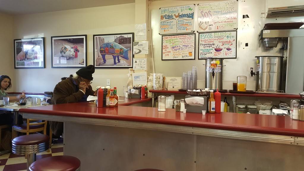 Smith Street Diner | restaurant | 438 Battleground Ave, Greensboro, NC 27401, USA | 3363798666 OR +1 336-379-8666