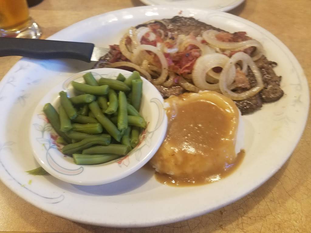 Family Pancake House Kitsap Way | restaurant | 3900 Kitsap Way, Bremerton, WA 98312, USA | 3604792422 OR +1 360-479-2422