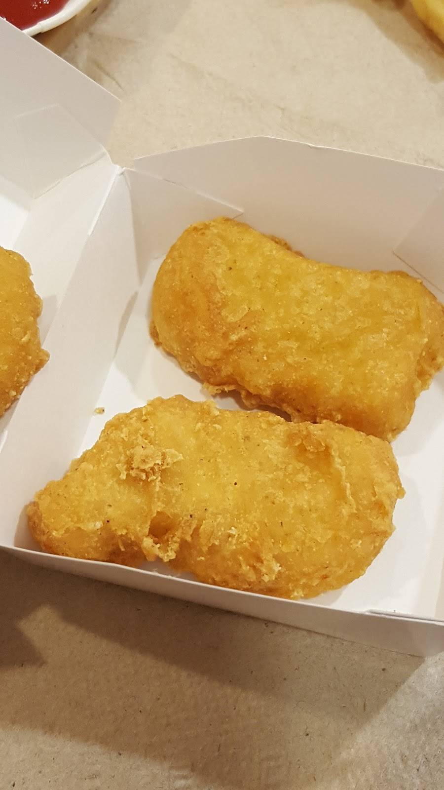 McDonalds | cafe | 170 Simcoe St, Tillsonburg, ON N4G 4Z6, Canada | 5198427655 OR +1 519-842-7655