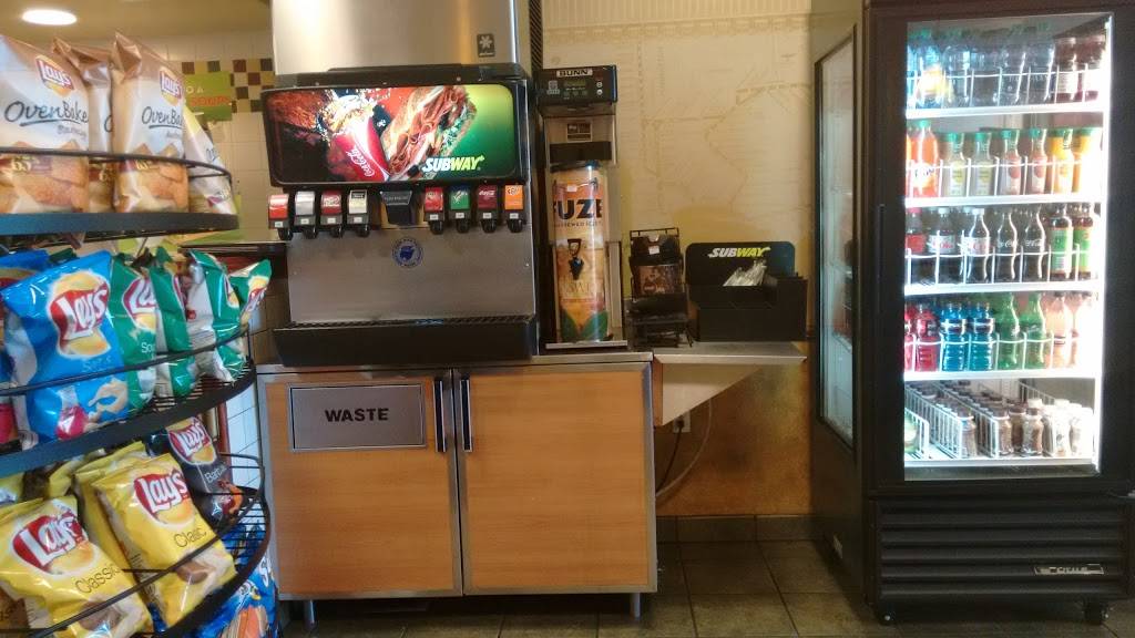 Subway Restaurants | restaurant | Pavillion S/C, 2449 N Naglee Rd #6B, Tracy, CA 95304, USA | 2098327660 OR +1 209-832-7660