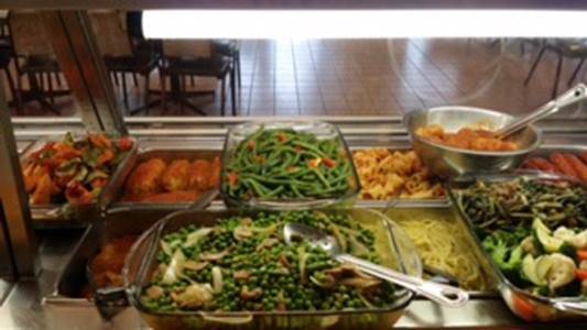 Junnios Italian Restaurant | restaurant | 40 Bradwick Dr, Concord, ON L4K 3N7, Canada | 9056696089 OR +1 905-669-6089