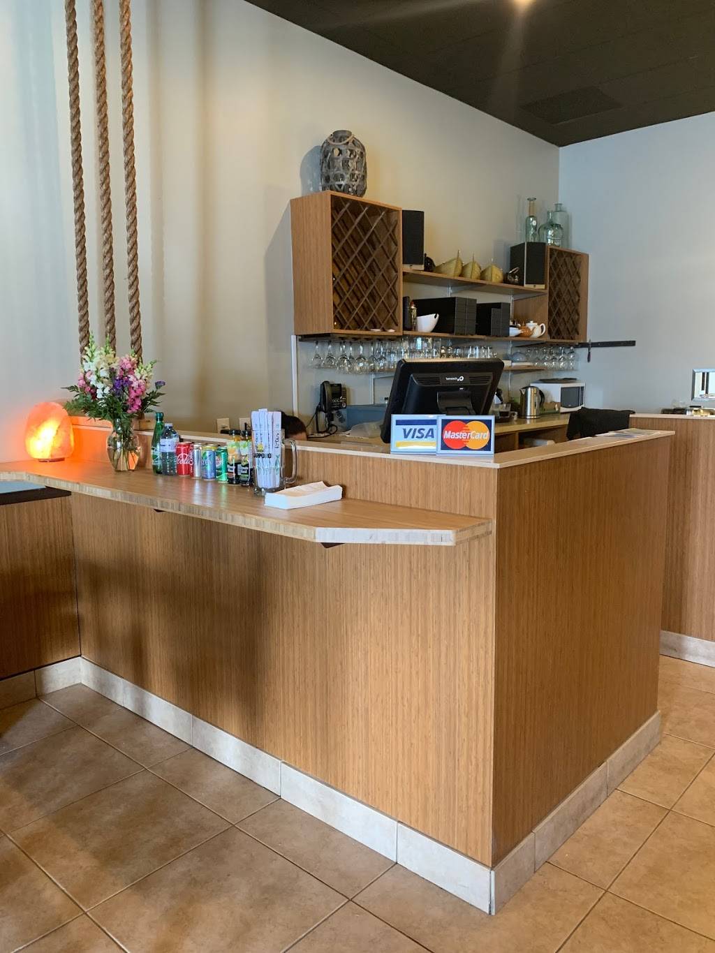 Salt. Sushi | restaurant | 25 Amy Croft Dr Unit 31, Windsor, ON N9K 1C7, Canada | 5199798188 OR +1 519-979-8188