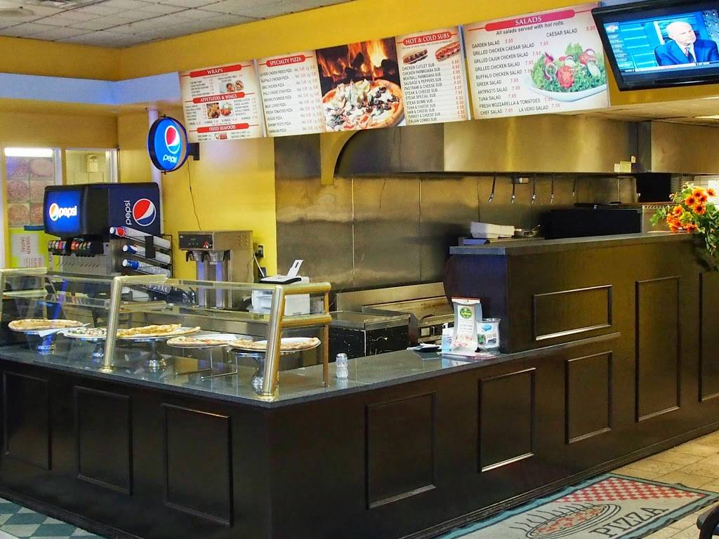 La Vero Pizza & Restaurant | meal delivery | 45 York St, New Haven, CT 06511, USA | 2038650088 OR +1 203-865-0088