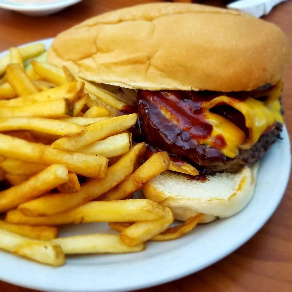 Wildhorse Cafe | restaurant | 50630 Mesa Verde Rd, King City, CA 93930, USA | 8313854312 OR +1 831-385-4312