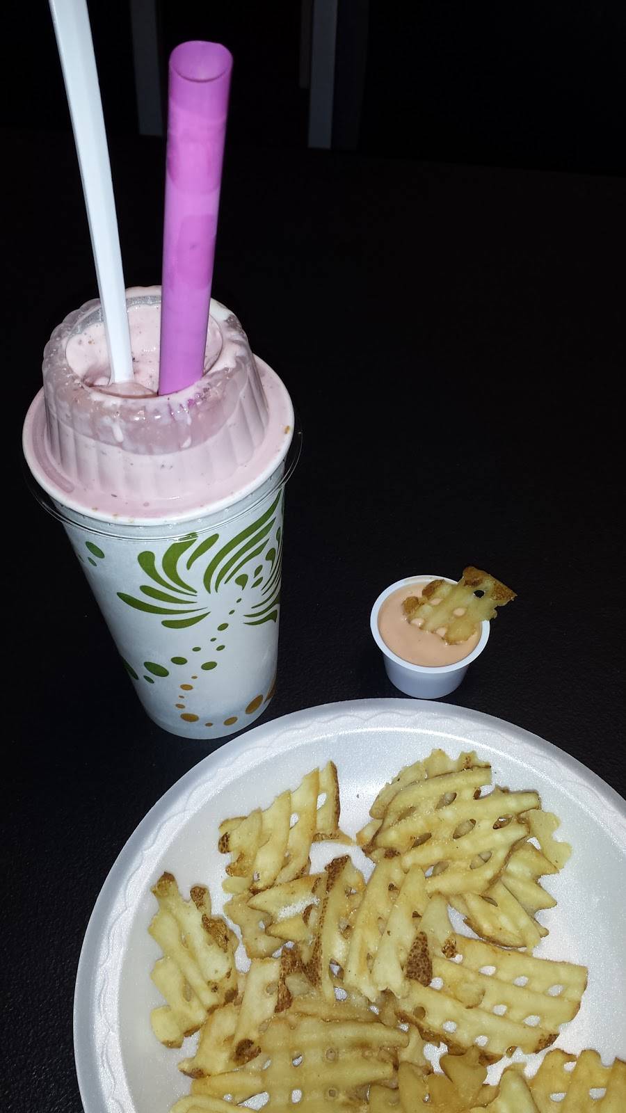 Kravers | restaurant | 500 Village Blvd #202, Stansbury Park, UT 84074, USA | 4358431688 OR +1 435-843-1688