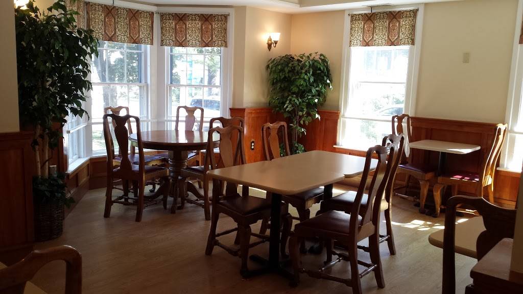 McDonalds | cafe | 11 Mallett Dr, Freeport, ME 04032, USA | 2078659566 OR +1 207-865-9566