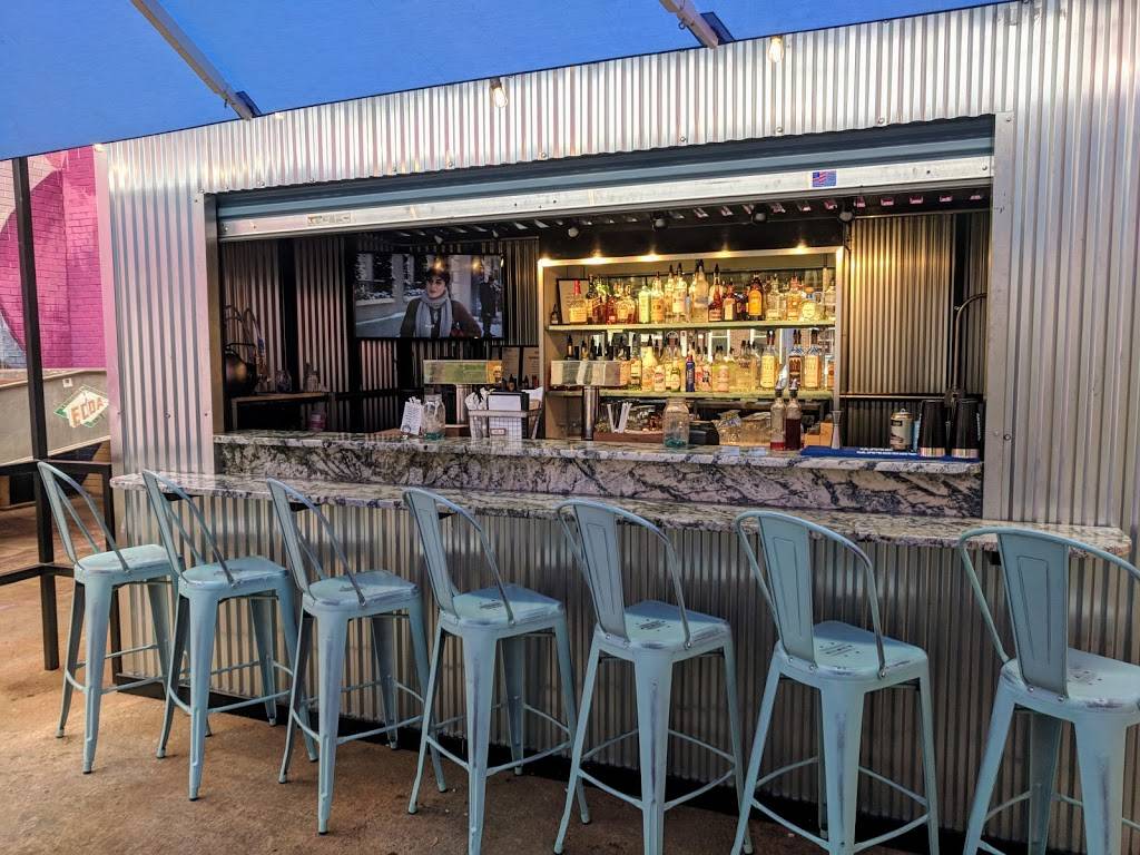 Kreggers At Hand | restaurant | 2614 W Cary St, Richmond, VA 23220, USA | 8049181572 OR +1 804-918-1572