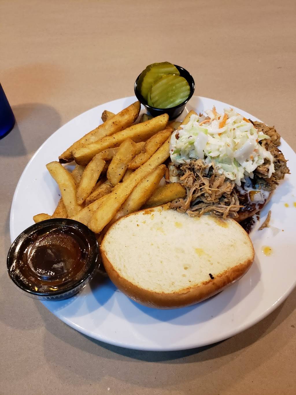 Clyde’s Grill and Bar | restaurant | 642 Providence Hwy, Walpole, MA 02081, USA | 5086602206 OR +1 508-660-2206