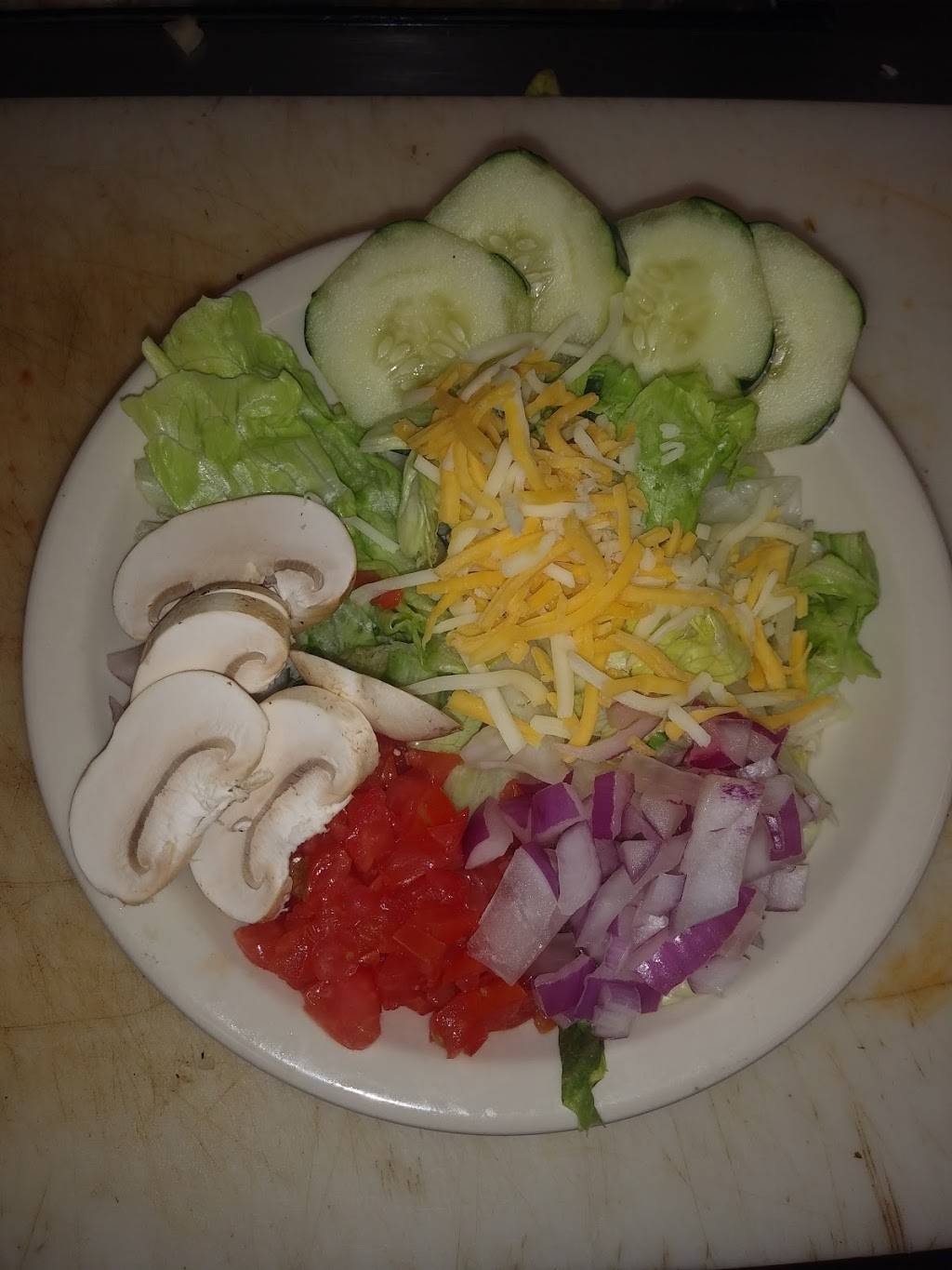 Misfits Sports Bar And Grill | restaurant | 11475 W Colfax Ave, Lakewood, CO 80215, USA | 3032333000 OR +1 303-233-3000