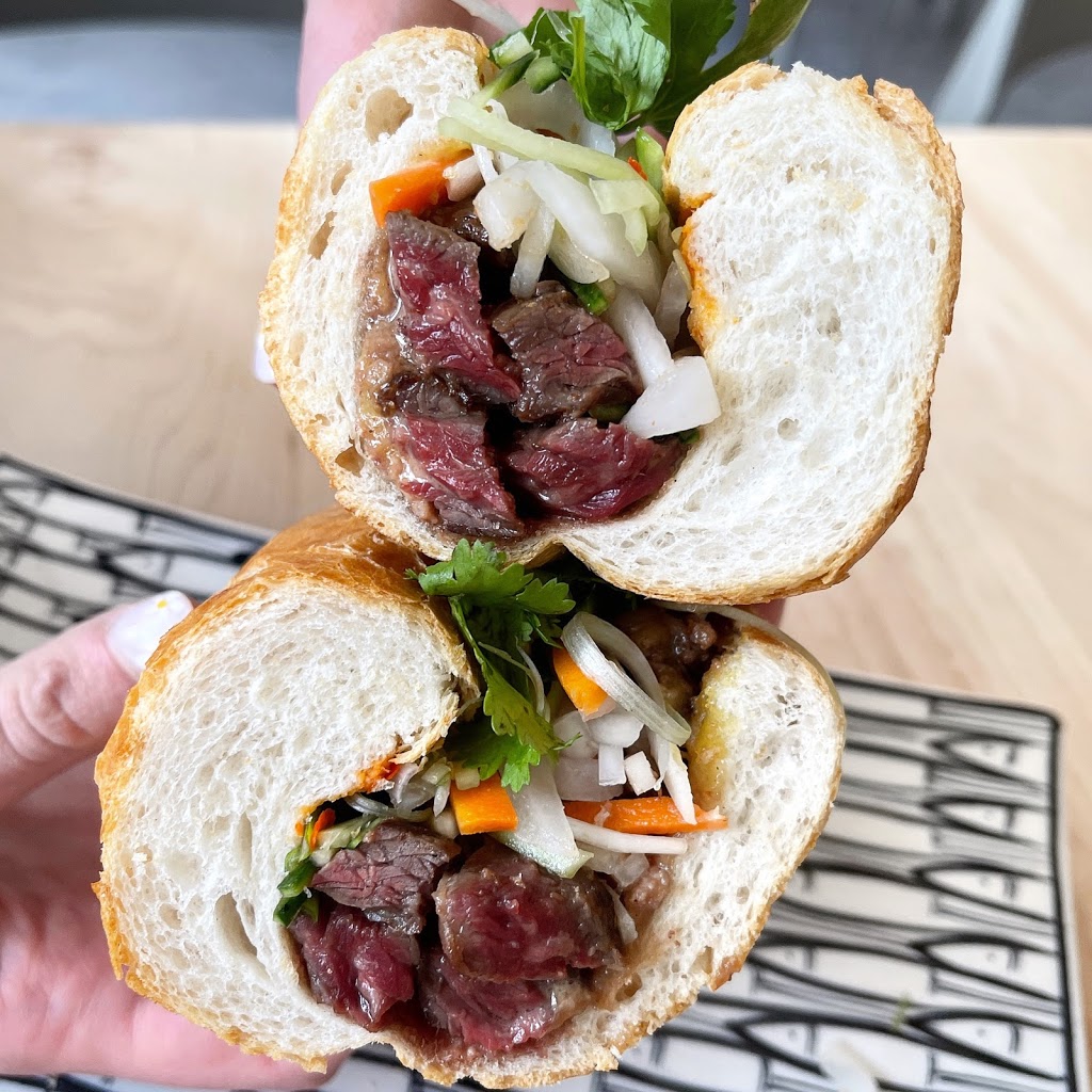 Sochi Saigonese Kitchen | restaurant | 1358 W Belmont Ave, Chicago, IL 60657, USA | 7739048511 OR +1 773-904-8511