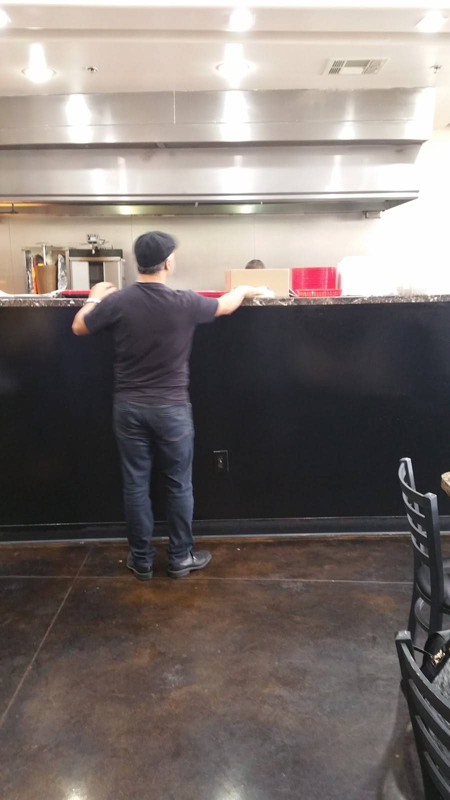 Samis Gyros | restaurant | 1158 W Washington St #106, Tempe, AZ 85281, USA | 6022449667 OR +1 602-244-9667