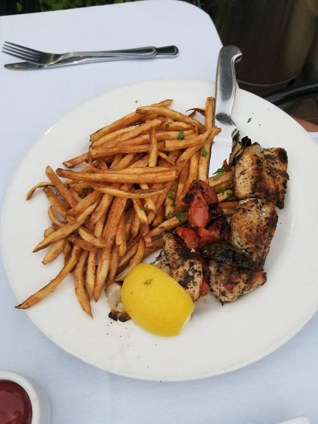 Christakis Greek Cuisine | restaurant | 13011 Newport Ave, Tustin, CA 92780, USA | 7147316600 OR +1 714-731-6600