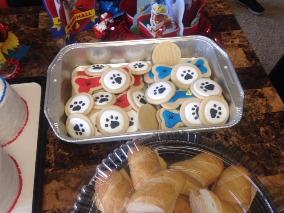 JBs Kitchen | restaurant | 7031 Ray Bon Dr C105, San Antonio, TX 78218, USA | 2103345467 OR +1 210-334-5467