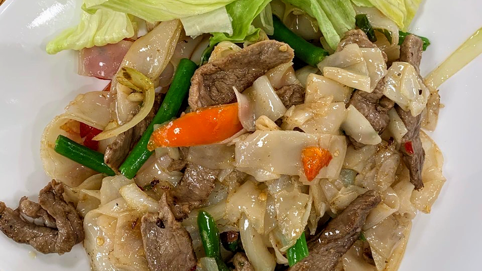 Kings 9 Thai Cuisine | restaurant | 635 N Main St, Corona, CA 92880, USA | 9514273223 OR +1 951-427-3223