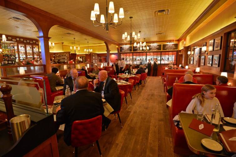 The Avenue Steak Tavern | restaurant | 1307 Grandview Ave #3013, Columbus, OH 43212, USA | 6144859447 OR +1 614-485-9447