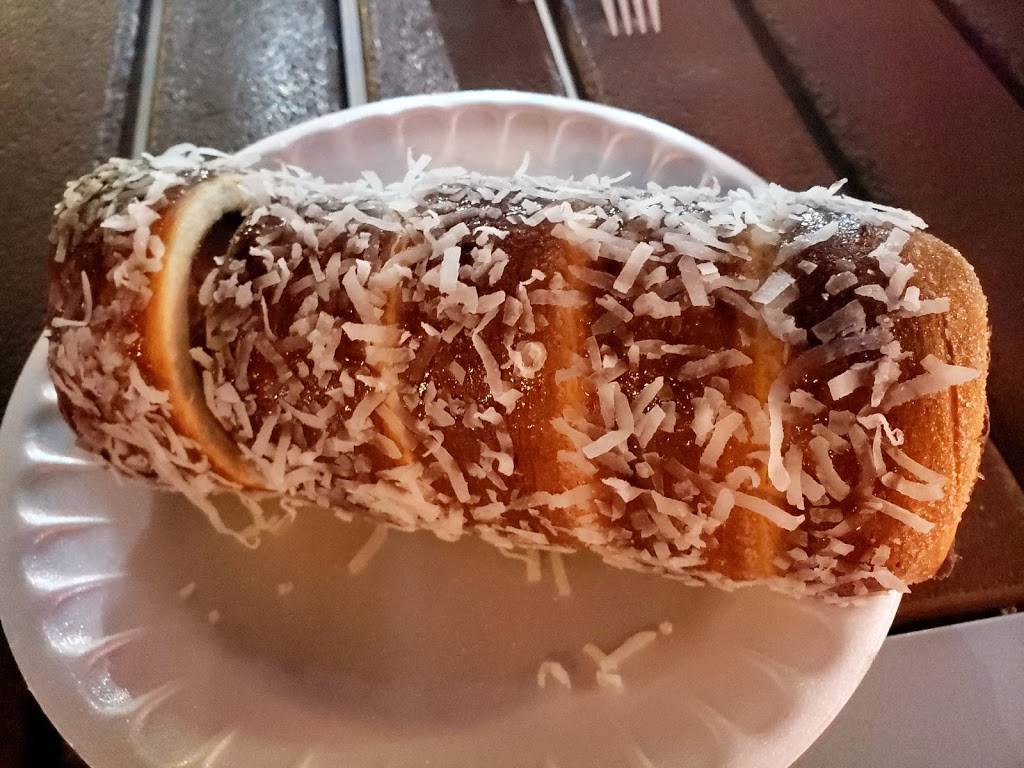 crepes &chimney Cake Factory | restaurant | 17 S Fort Lauderdale Beach Blvd, Fort Lauderdale, FL 33316, USA | 9542780046 OR +1 954-278-0046