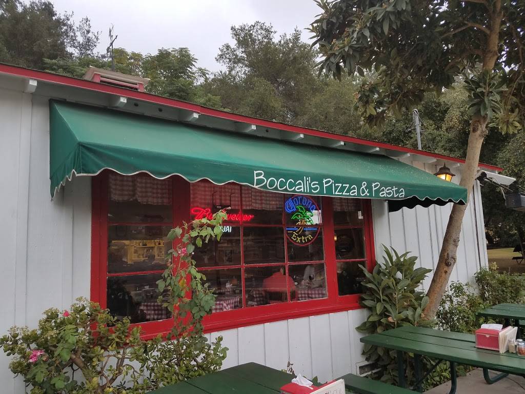 Boccalis Pizza & Pasta | restaurant | 3277 E Ojai Ave, Ojai, CA 93023, USA | 8056466116 OR +1 805-646-6116