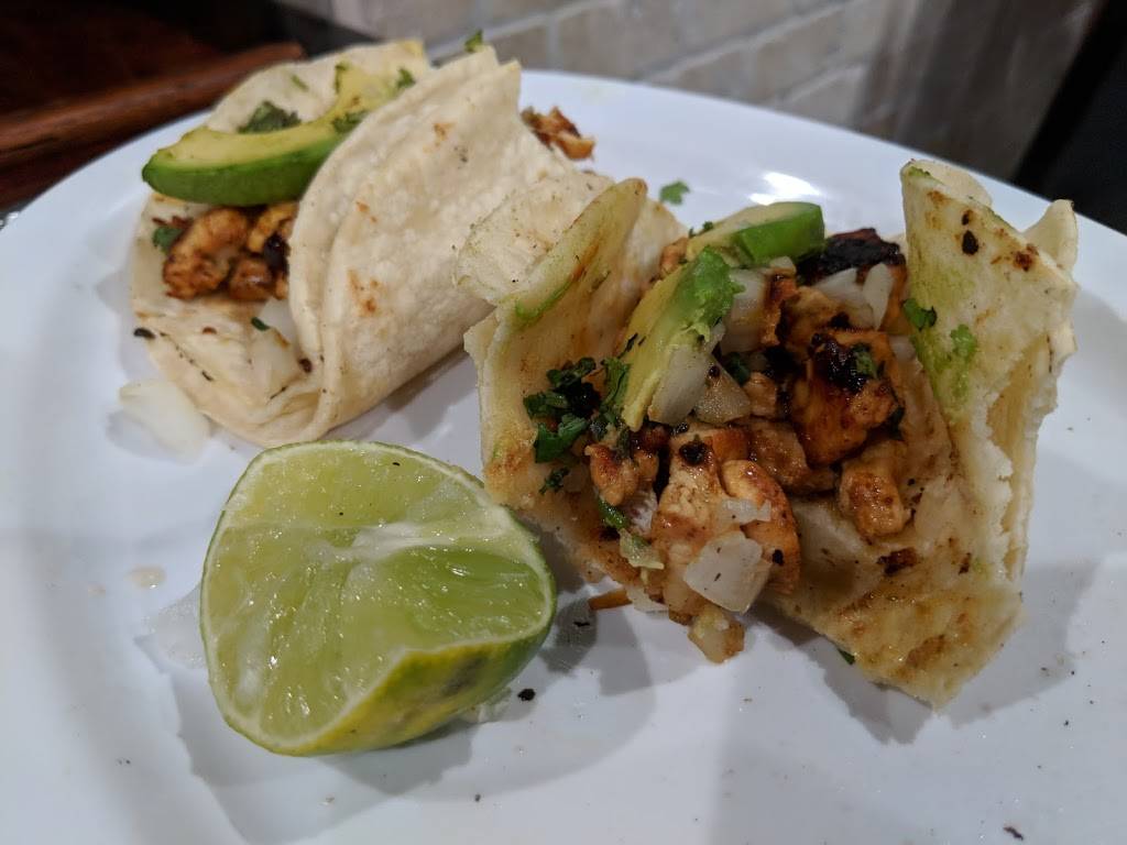 La Fonda Del Creador | restaurant | 478 Somerset St, North Plainfield, NJ 07060, USA | 9085611042 OR +1 908-561-1042