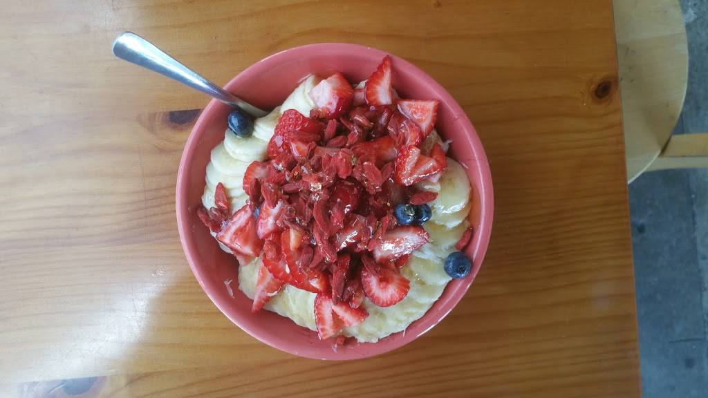 Backyard Bowls | restaurant | 3849 State St, Santa Barbara, CA 93105, USA | 8055690011 OR +1 805-569-0011