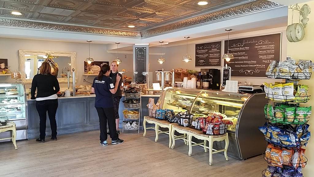 Savour Cafe & Bakery | bakery | 90 Main St, Centerbrook, CT 06409, USA | 8606624438 OR +1 860-662-4438