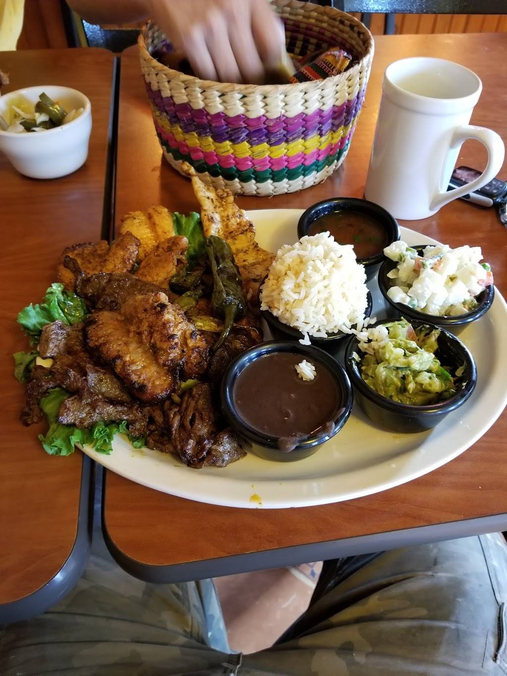 Guate Gualan Restaurant | restaurant | 182 W Olney Ave, Philadelphia, PA 19120, USA | 2154240548 OR +1 215-424-0548