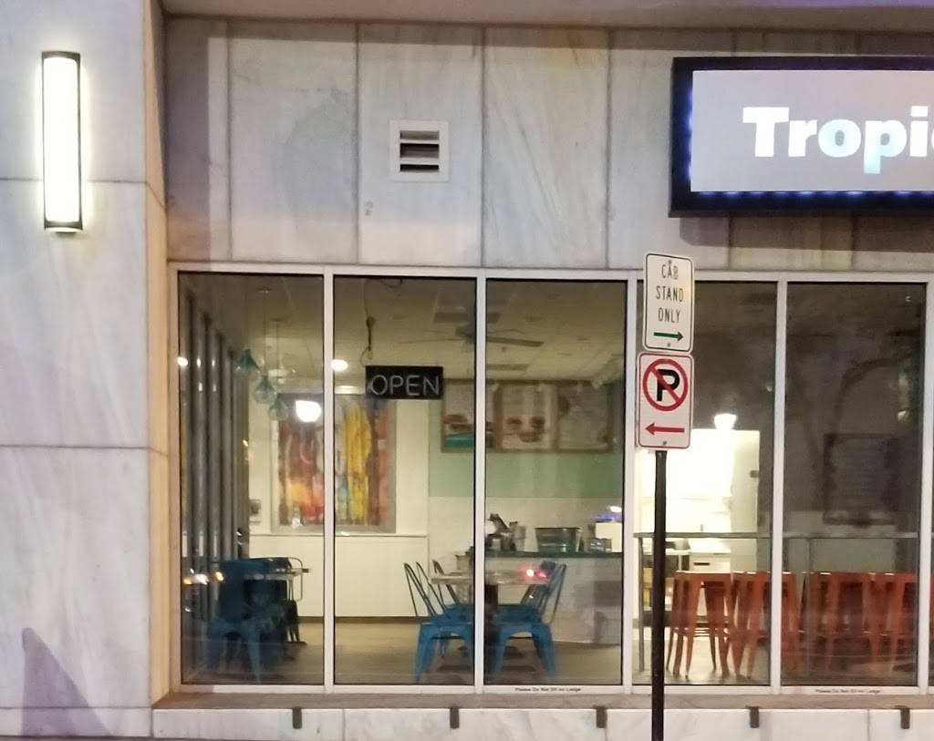 Tropical Smoothie Cafe | restaurant | 200 N Tampa St Suite G-120, Tampa, FL 33602, USA | 8132251550 OR +1 813-225-1550