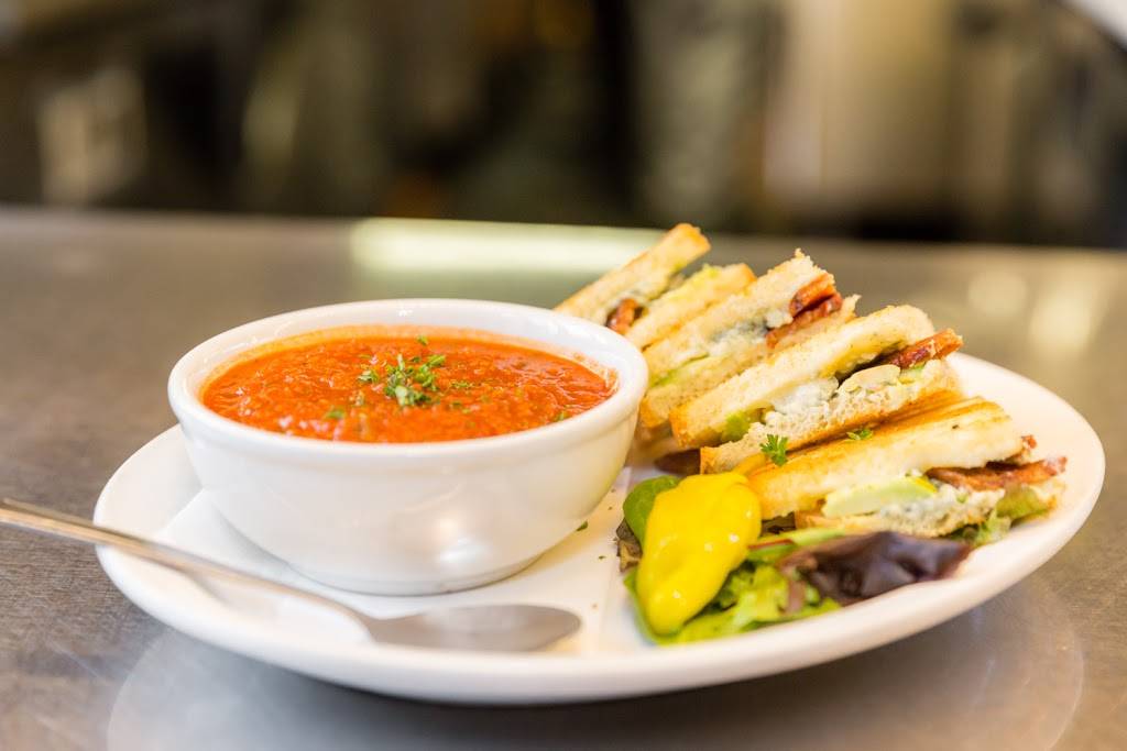 Cornucopia Bar & Burgers | restaurant | 207 E 5th Ave, Eugene, OR 97401, USA | 5414852676 OR +1 541-485-2676