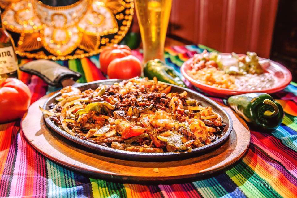 Pepper’s Mexican Grill & Cantina | restaurant | 1140 Capital Cir SE #15, Tallahassee, FL 32301, USA | 8508772020 OR +1 850-877-2020