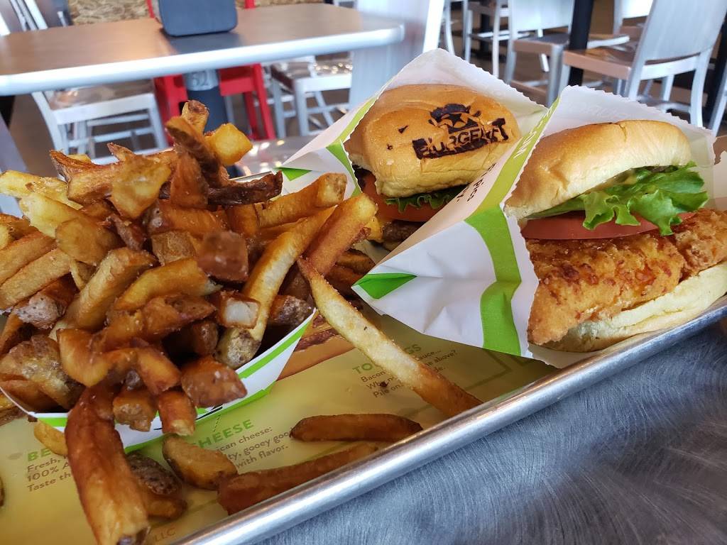 BurgerFi | restaurant | Windermere Village, 5845 Winter Garden Vineland Rd Suite 100, Windermere, FL 34786, USA | 4076143476 OR +1 407-614-3476