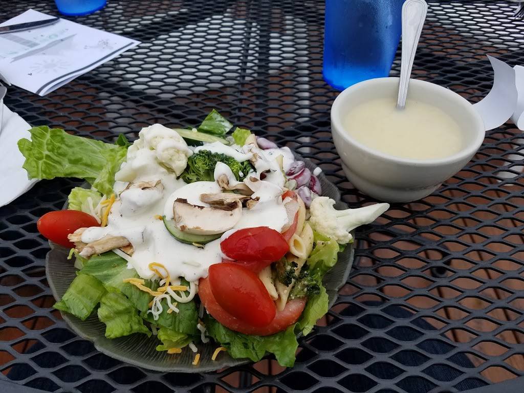 Dockers | restaurant | 33 W Grand Ave, Fox Lake, IL 60020, USA | 8479730033 OR +1 847-973-0033