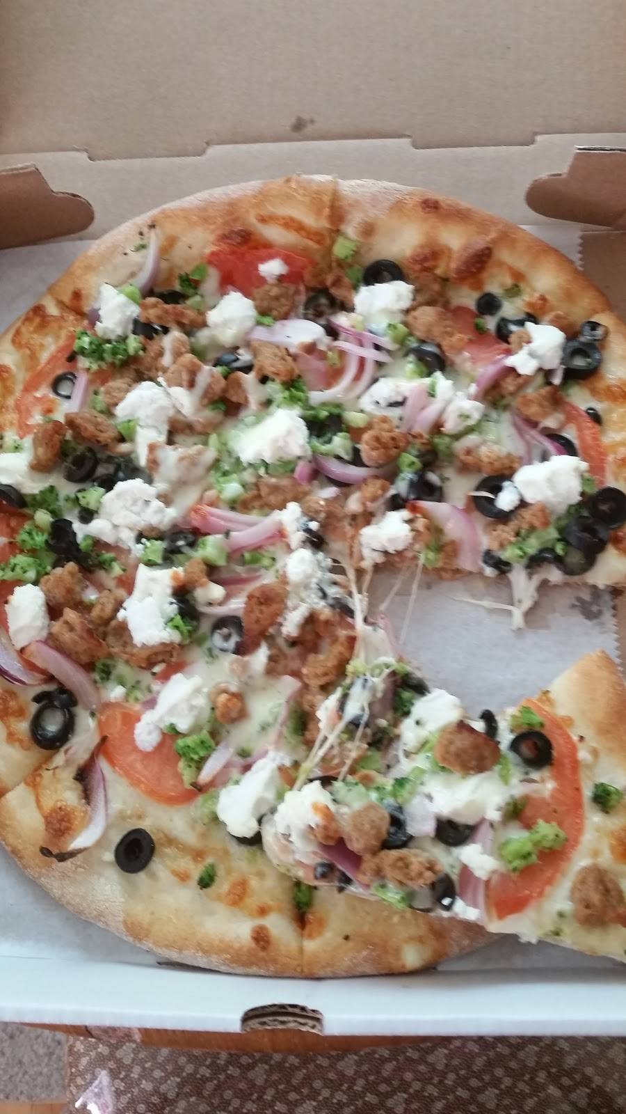 Empire Pizza | restaurant | 324 Main St, Middletown, CT 06457, USA | 8608546444 OR +1 860-854-6444