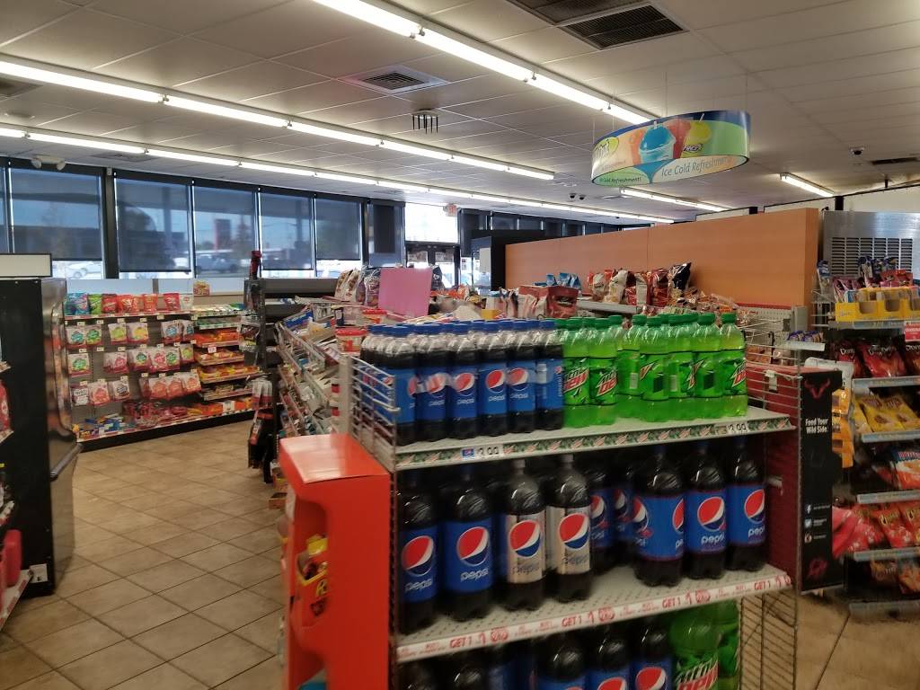 Speedy Café | restaurant | 710 Murfreesboro Pike, Nashville, TN 37210, USA | 6157426404 OR +1 615-742-6404