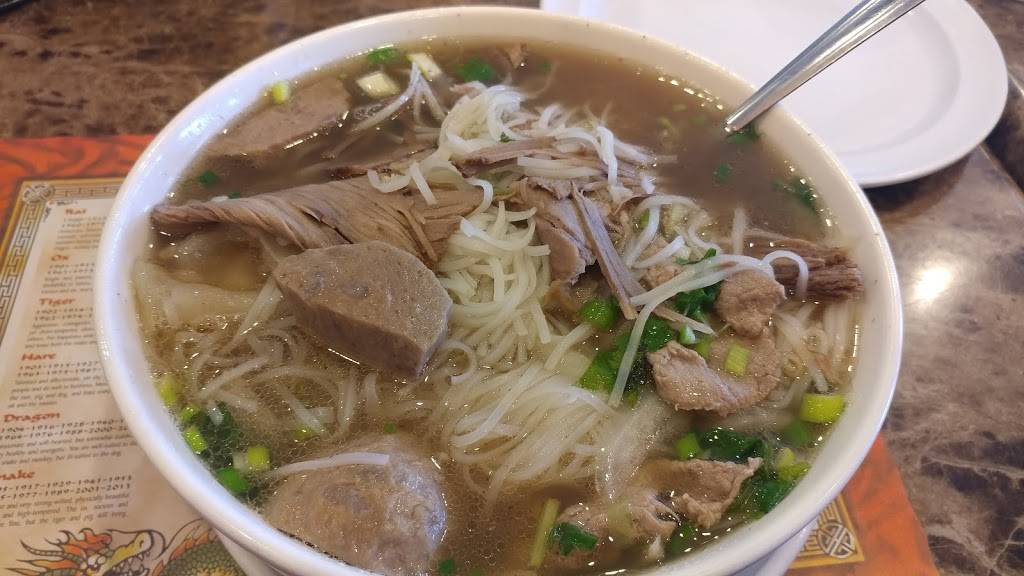 Pho Noodle House | restaurant | 646 N Rose Dr, Placentia, CA 92870, USA | 7145723907 OR +1 714-572-3907