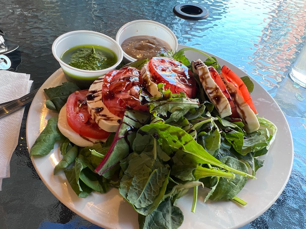 Serfes Foods | restaurant | 212 N Main St, Colfax, WA 99111, USA | 5095589066 OR +1 509-558-9066