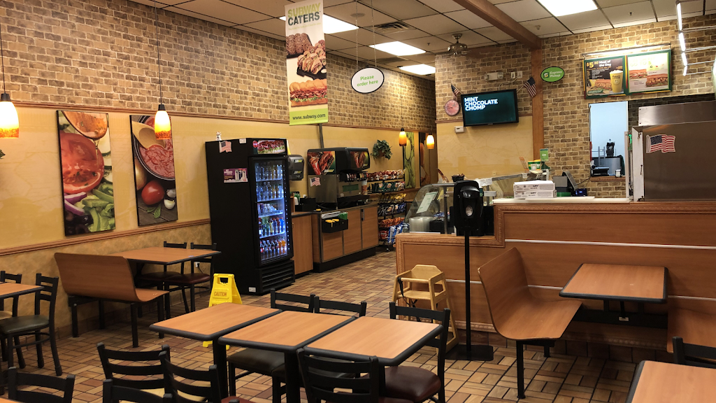 Subway Sandwich Shop | restaurant | 10505 NW 112th Ave #3, Medley, FL 33178, USA | 3058872696 OR +1 305-887-2696