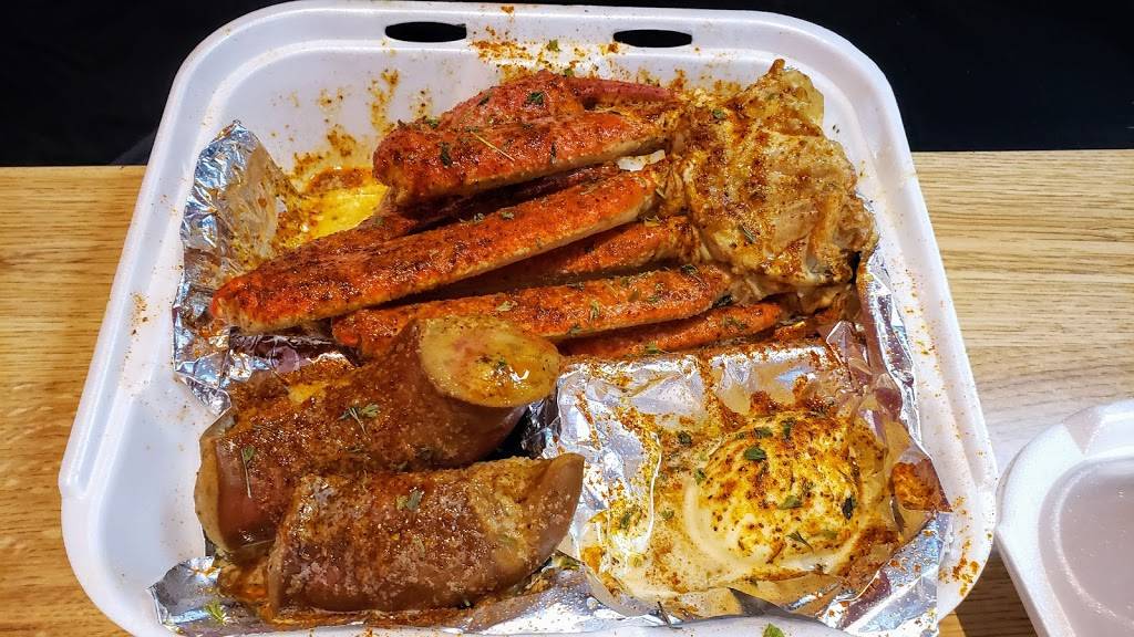 Seafood Lady | restaurant | Fern Valley Rd, Louisville, KY 40219, USA | 5029075251 OR +1 502-907-5251