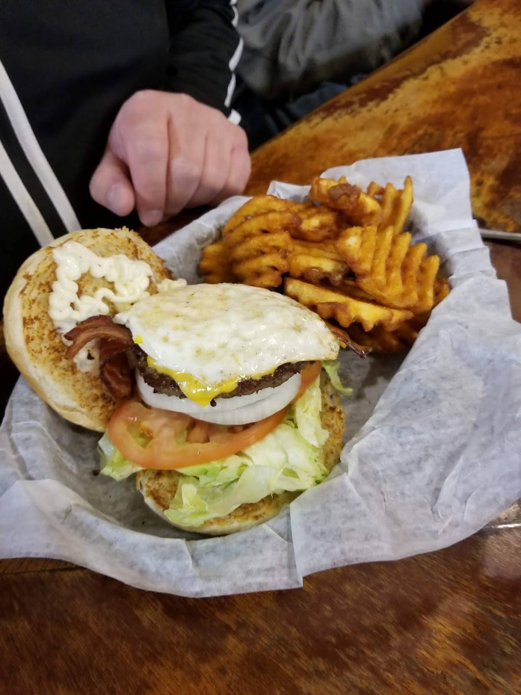 Hamburger Inn Diner | restaurant | 16 N Sandusky St, Delaware, OH 43015, USA | 7403693850 OR +1 740-369-3850