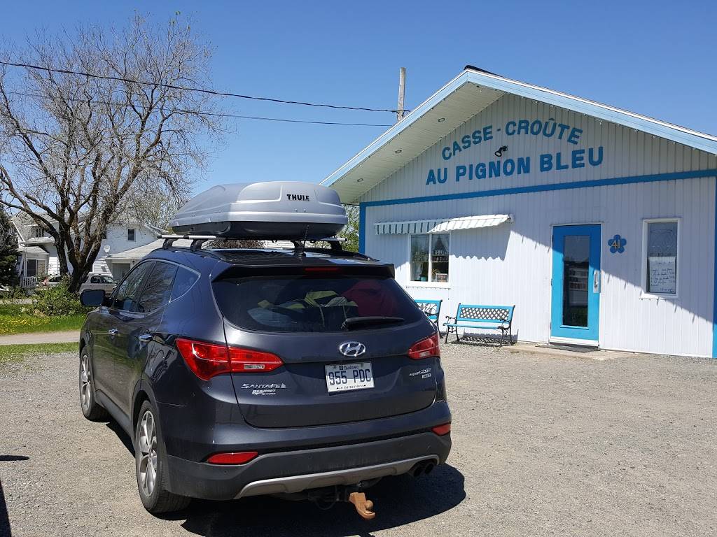 Restaurant Casse-Croute-Pignon | restaurant | 41 Boulevard St Joseph, Saint-Tite, QC G0X 3H0, Canada | 4183657090 OR +1 418-365-7090