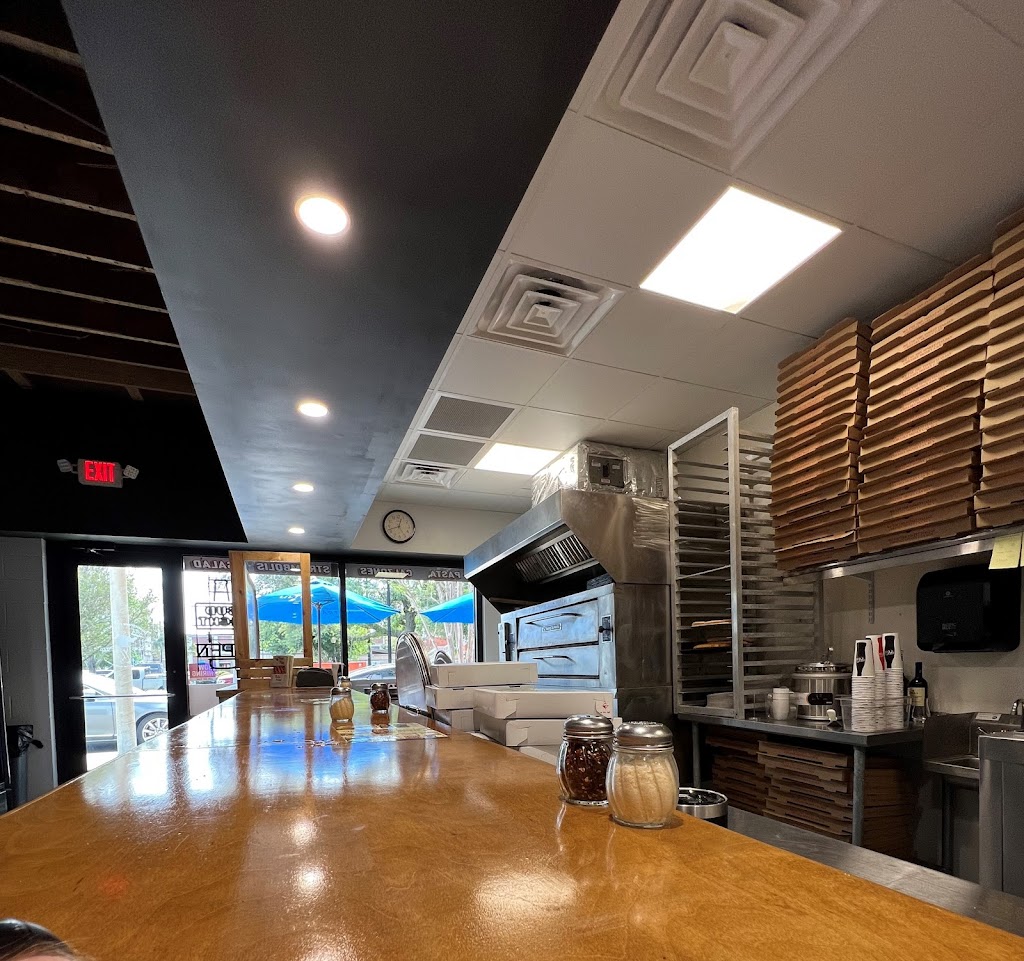 Papas Pizza Pensacola Downtown | restaurant | 18 E Garden St, Pensacola, FL 32502, USA | 8502850943 OR +1 850-285-0943